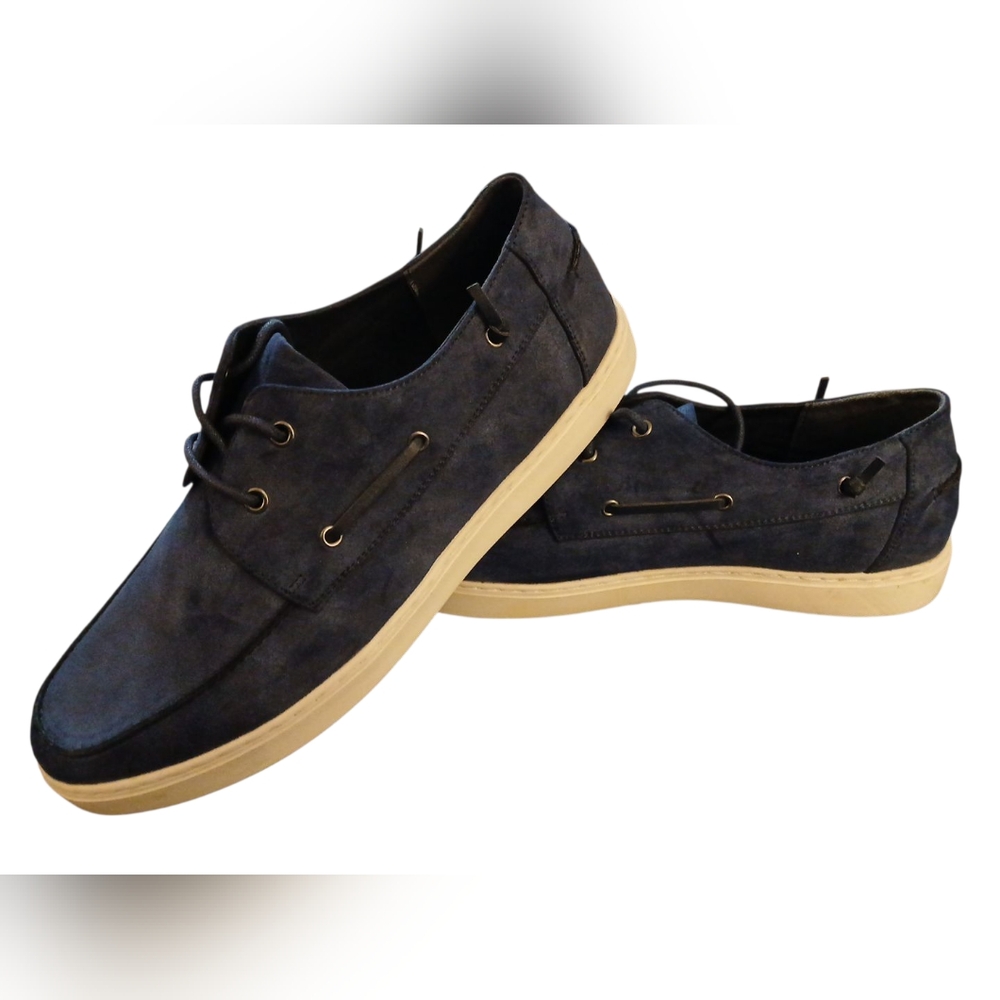 NWOT REACTION BY KENNETH COLE Indy Boat Shoes.  Mens.  Size 11.5